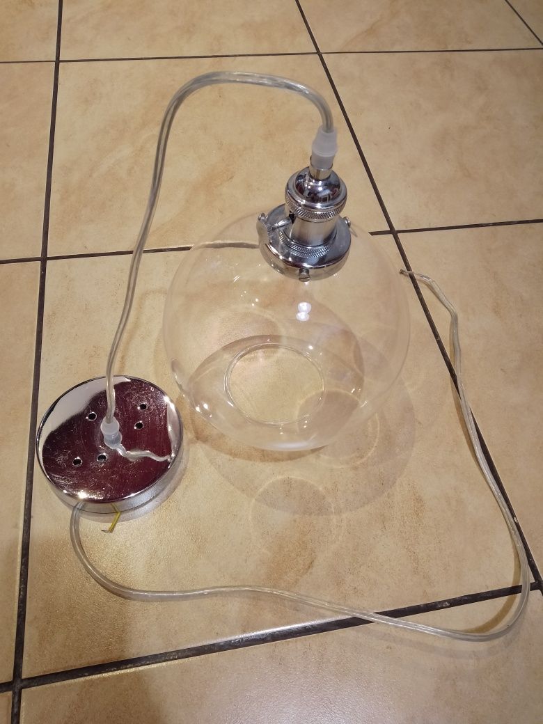 Żyrandol szklany