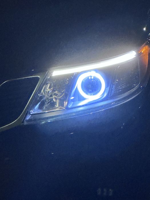 Продам свій авто Saab 9-3