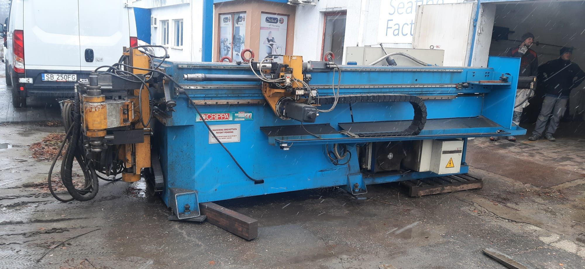 Giętarka do rur 3D CRIPPA 532C+ magazyn- zamiana