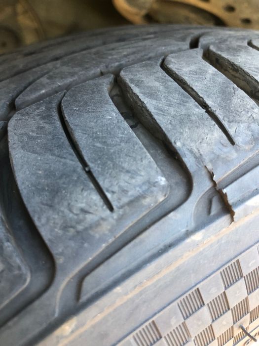 4 Pneus 215/55 r17