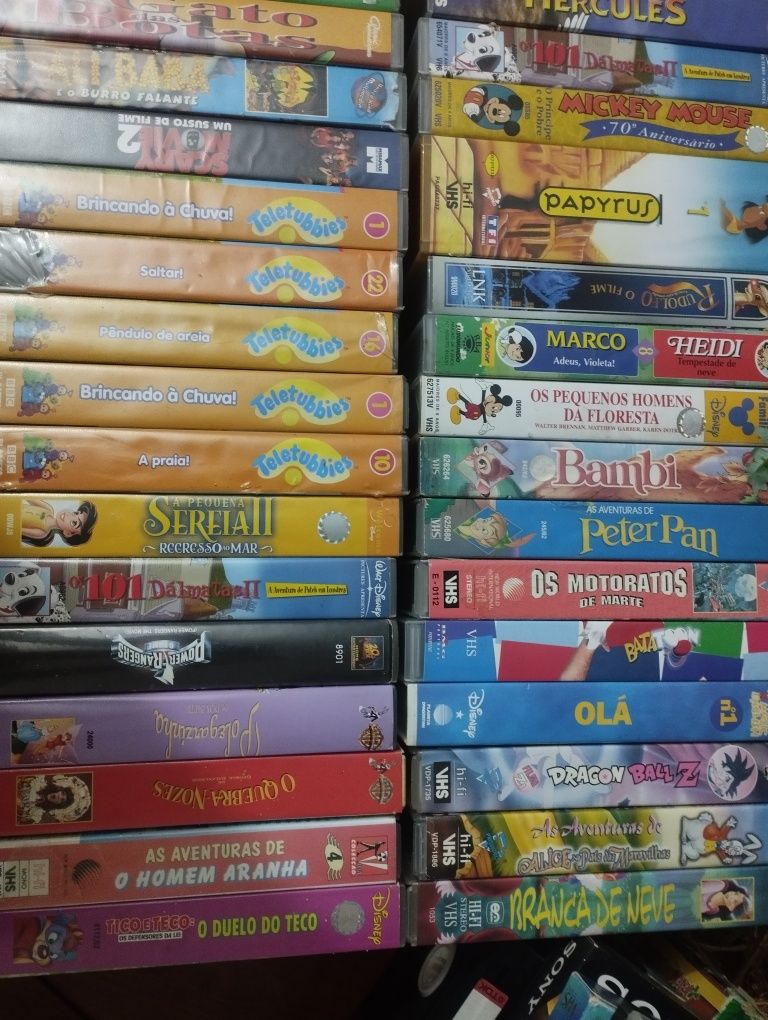 Filmes formato VHS Infantil e Outros