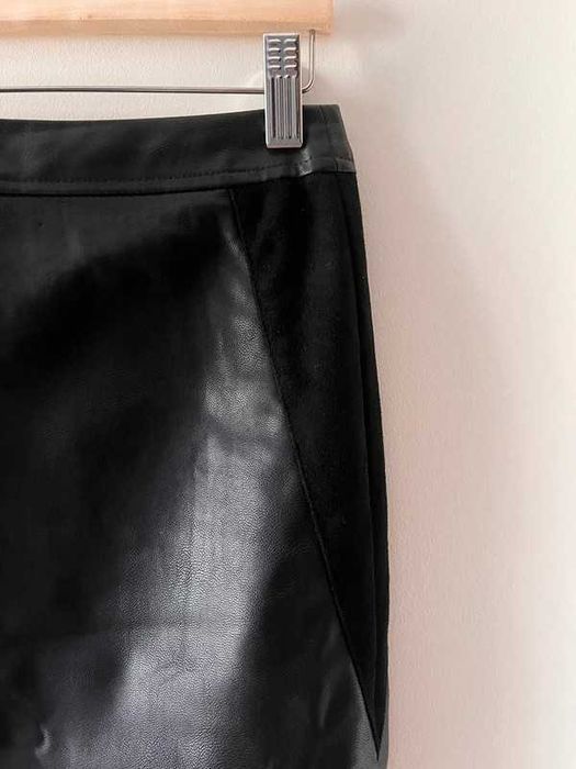 Czarna spódnica eco skóra midi ołówkowa do kolan F&F S 36 M 38