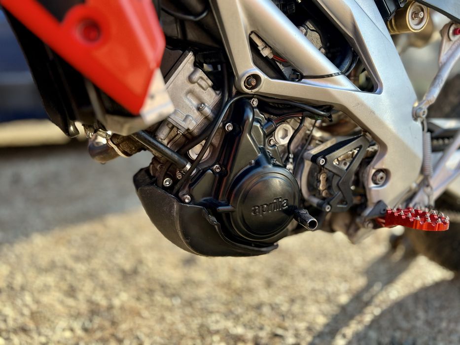 Aprilia SXV 550 Arrow Supermoto A2