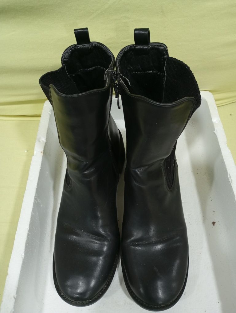 Botas cano médio