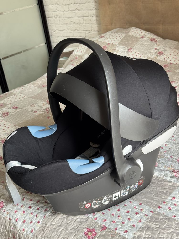 Автокрісло Cybex Aton M-i Size