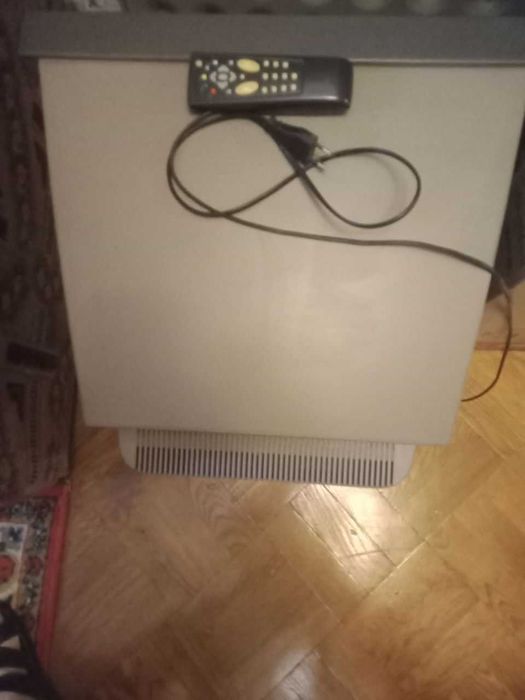 Телевизор Thompson б/у