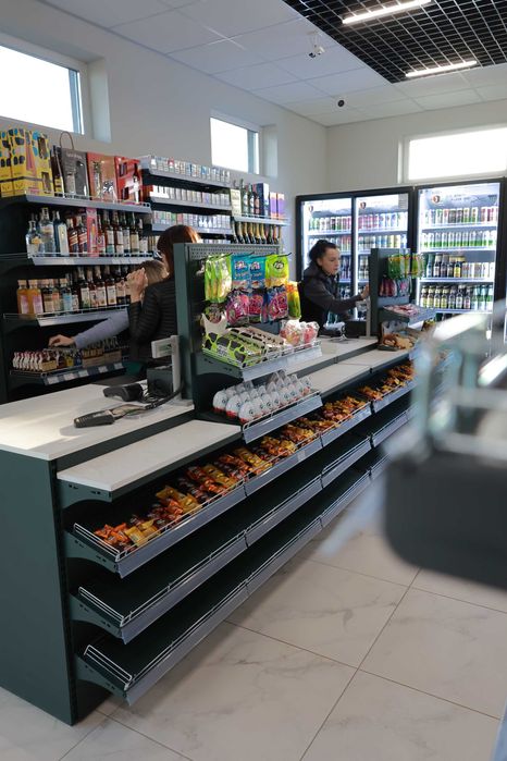 Торговые стеллажи. Кассы. Холодильные витрины. Кассовое оборудование