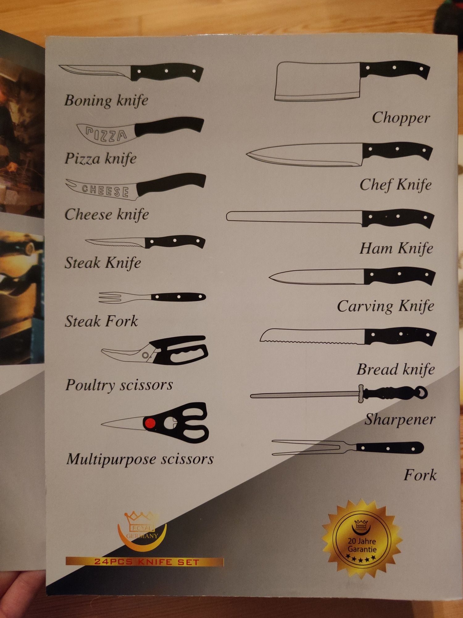 Nowy zestaw noży i sztućców do steków + walizka