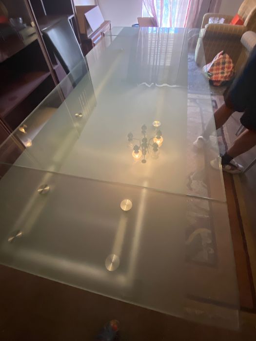 Mesa de Vidro Extensível  - Sala de Jantar