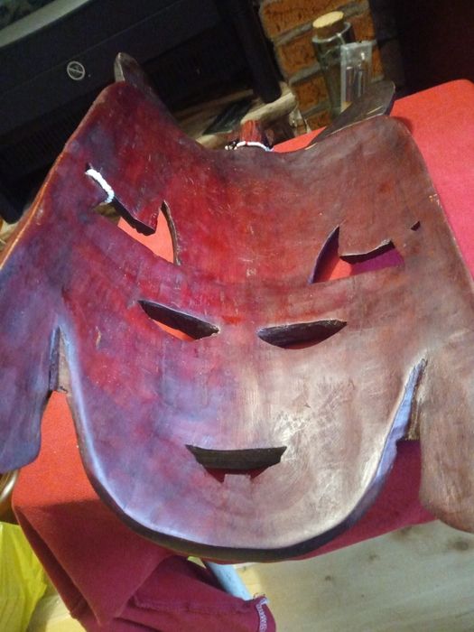 Maska drewniana 48/23 szaman Afryka