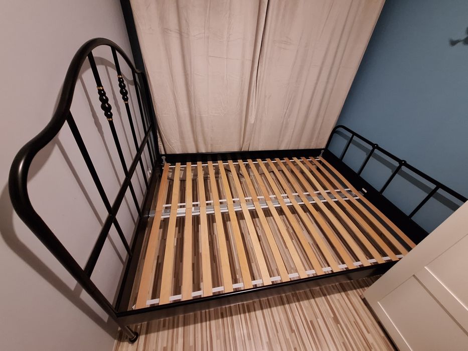 Łóżko metalowe Ikea Sagstua 140x200