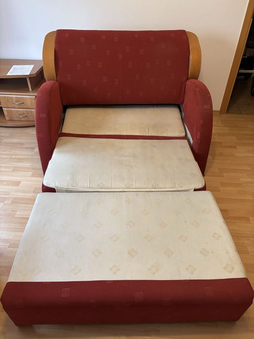 Mała kanapa sofa z funkcją spania