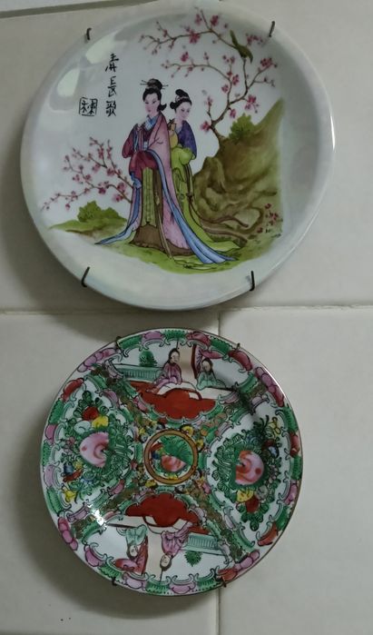 Coleção de 8 pratos de loiça de Macau e um de vista alegre