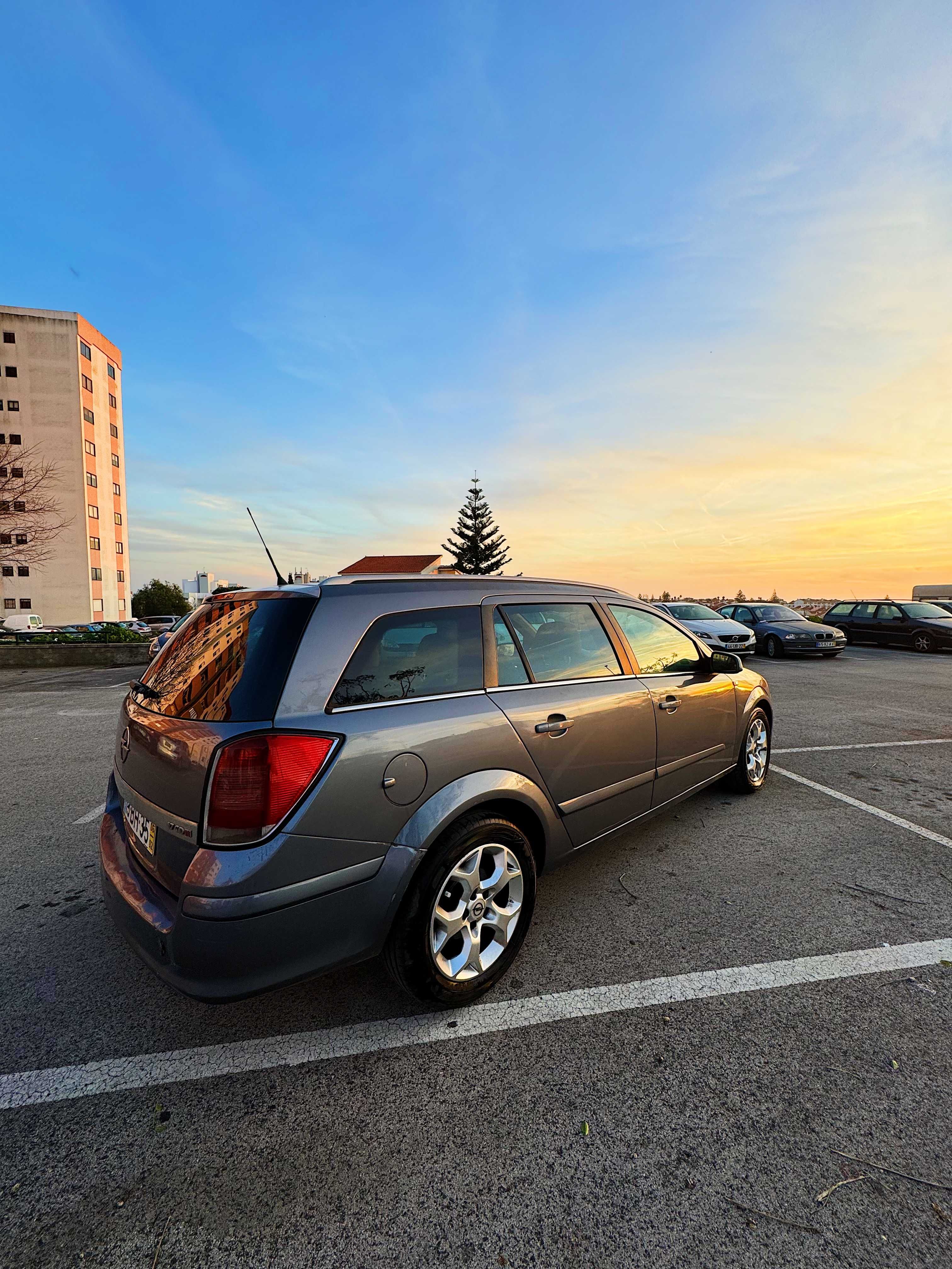 Carinha Opel Astra h 1.7 cdti motor Isuzu