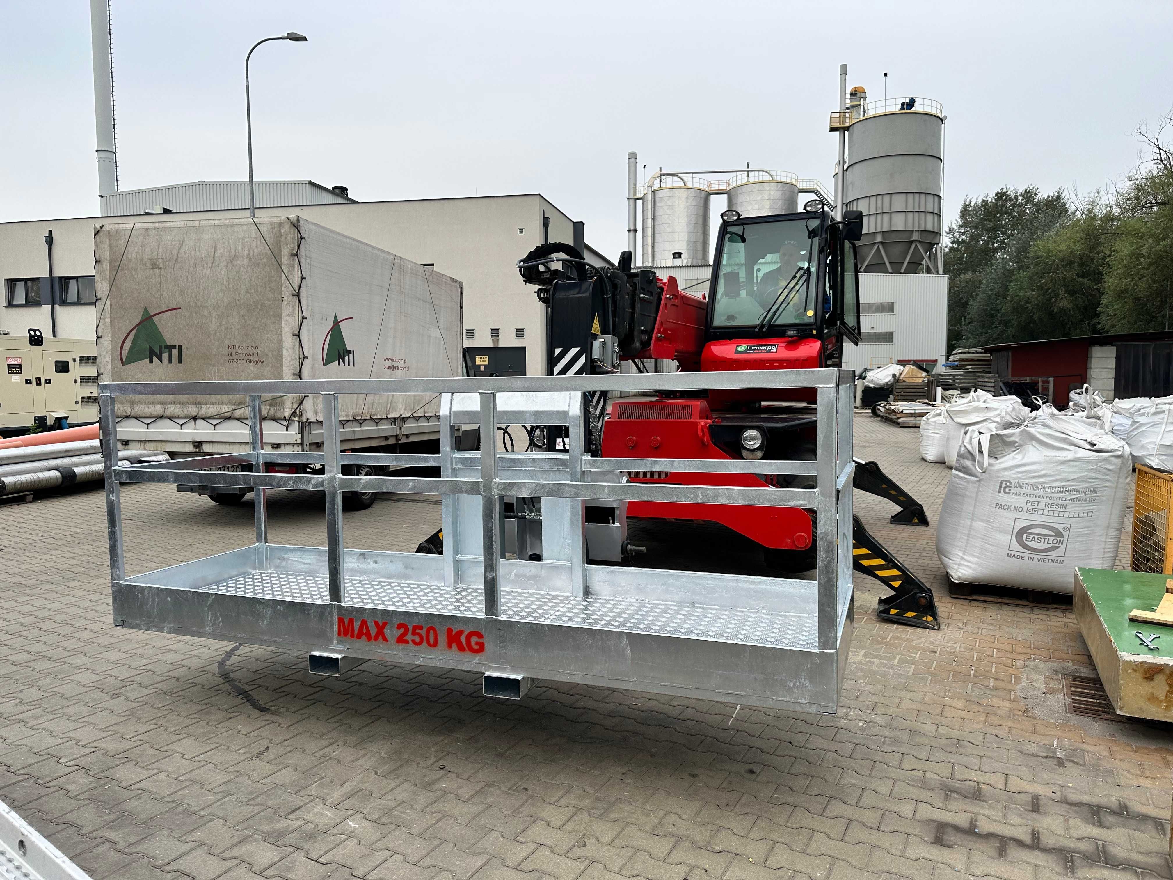 Manitou jcb merlo bobcat platforma robocza kosz do ładowarki obrotnica