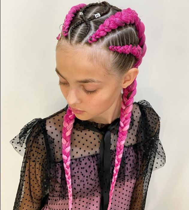 Ищу моделей для отработки теники, де косы, боксерские косы,брейды,афро