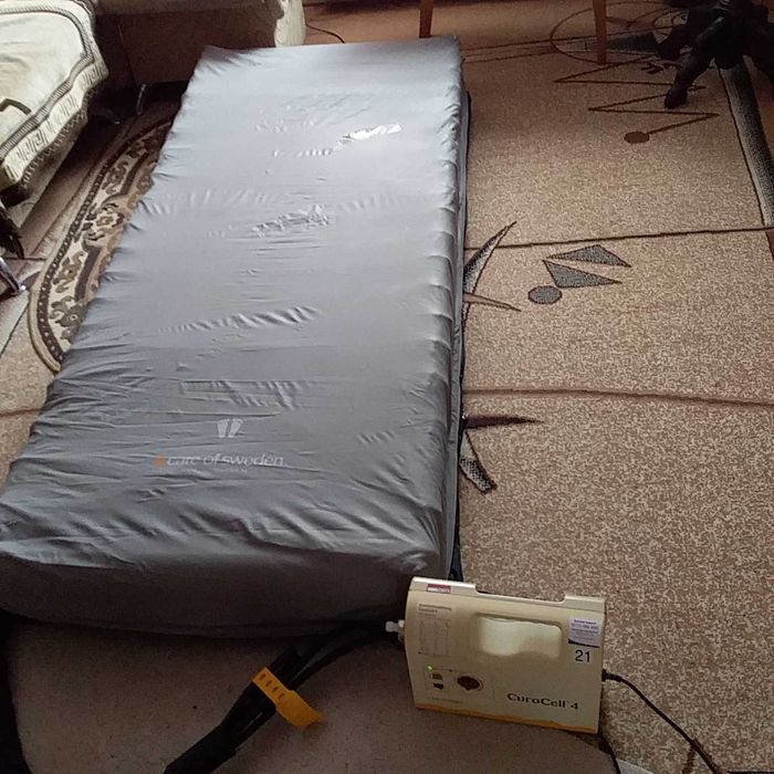 Протипролежневий матрац CuroCell 4  (Швеція). з компресором  Б/у