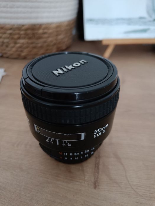 Obiektyw Nikkor Nikon 85mm