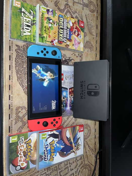 Nintendo Switch - Completa + 5 Jogos