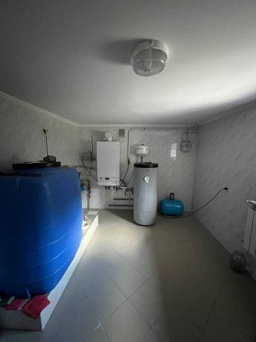 Продаж будинку в смт. Шкло