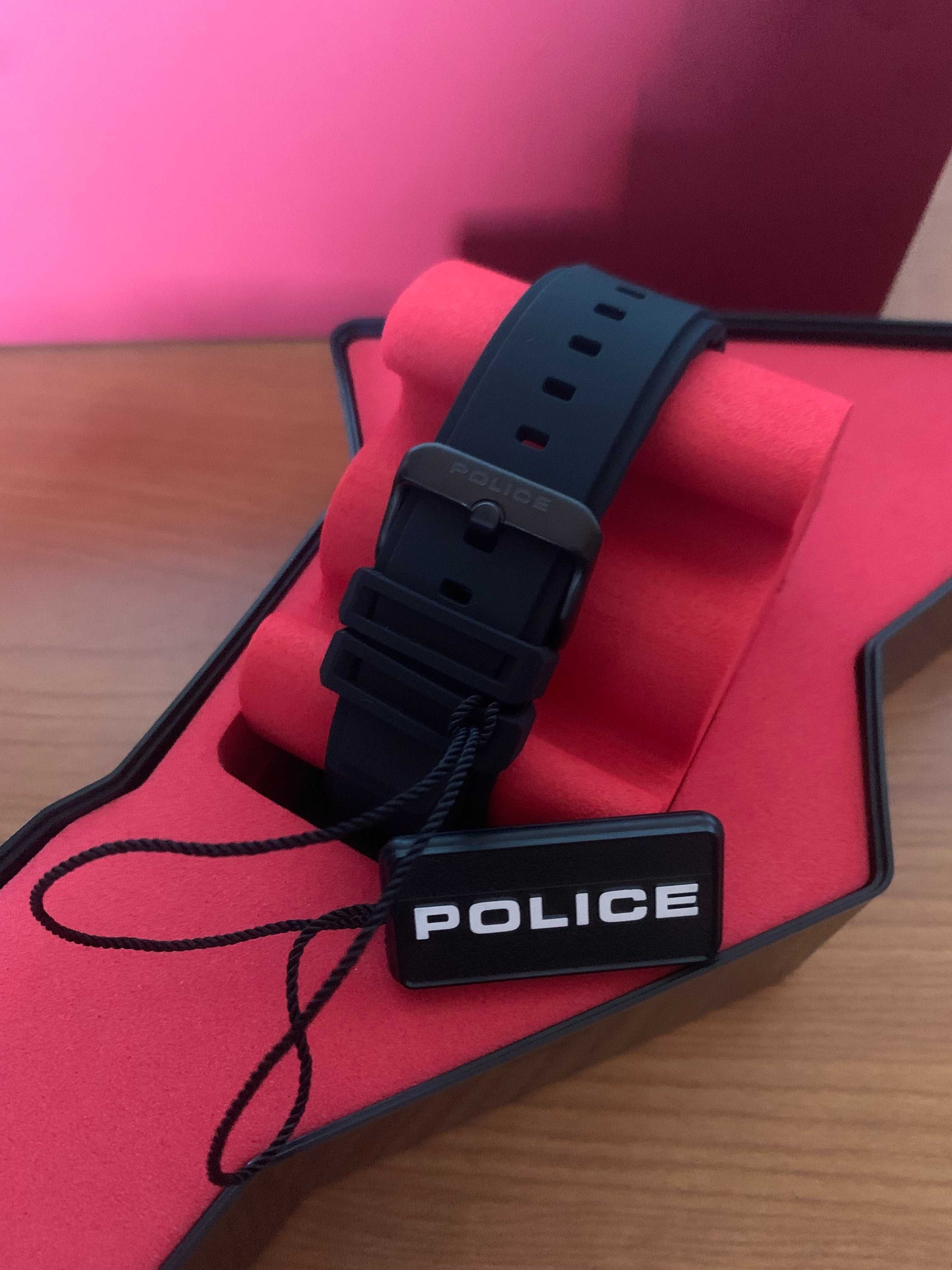 Relógio Police x The Batman Edição Limitada