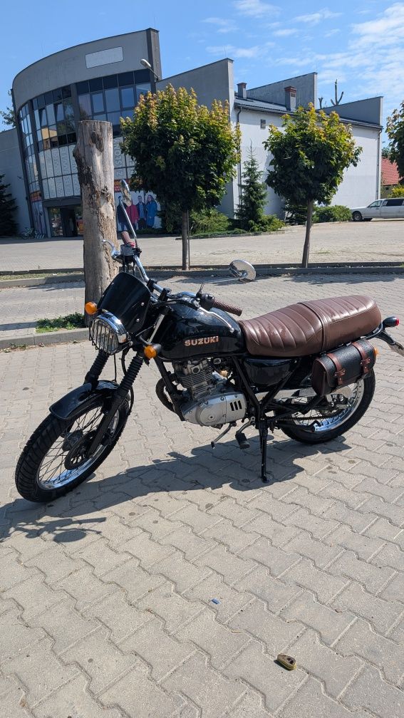 Motocykl suzuki tux 125 (gn 125)