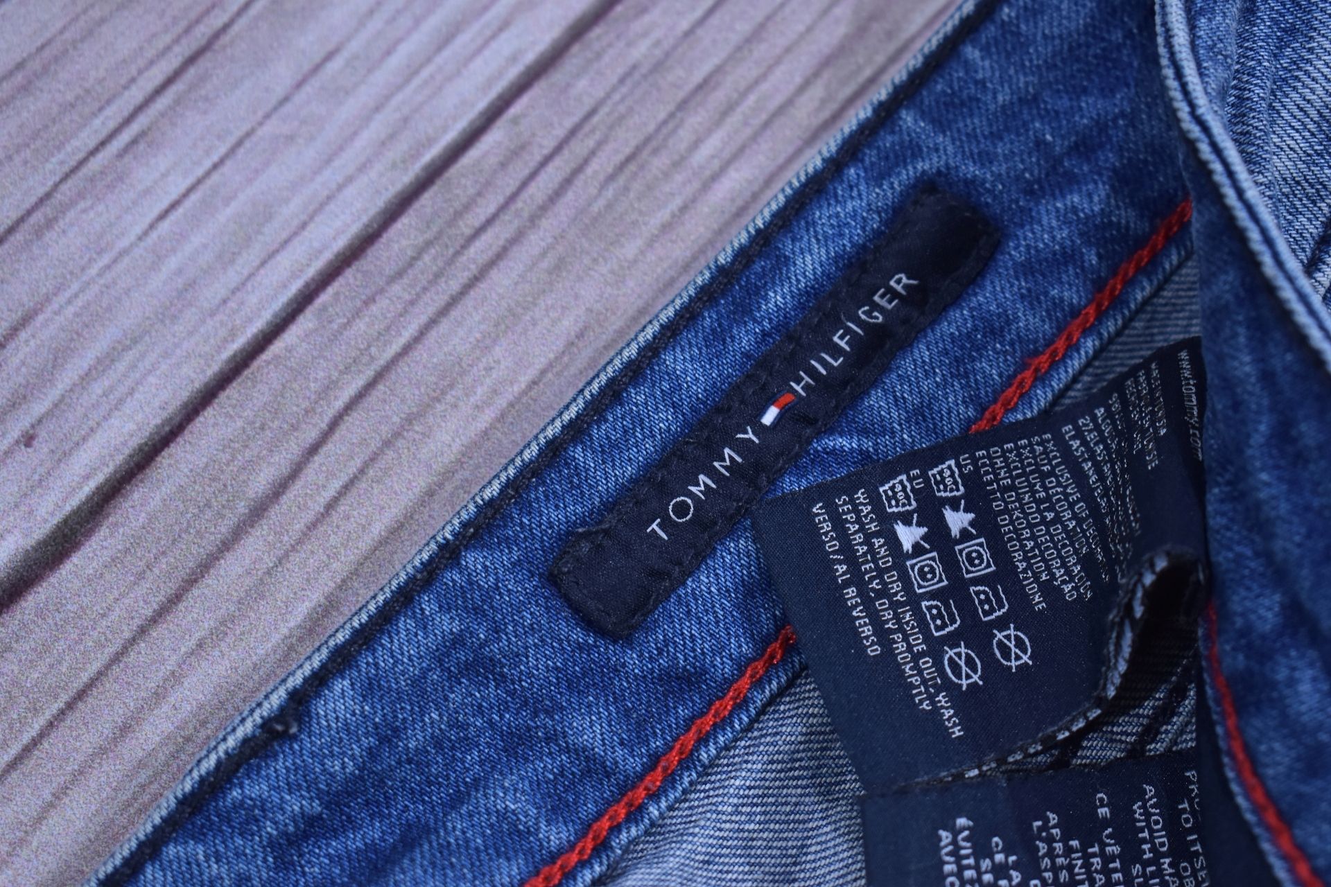 Tommy Hilfiger Milan Slim Fit Jeansy W25 L32