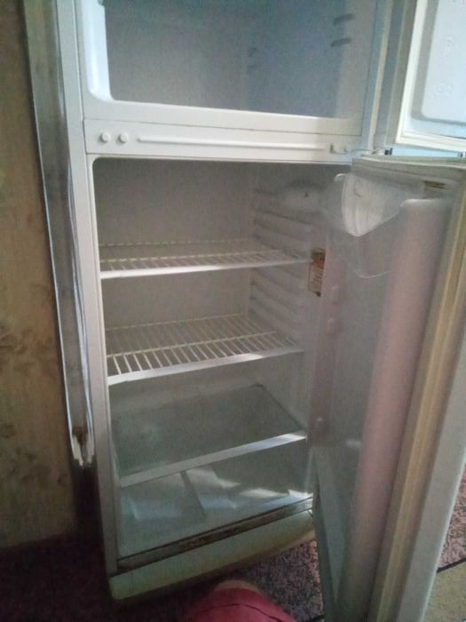 Холодильник Indesit модель ST-145.028 б/у