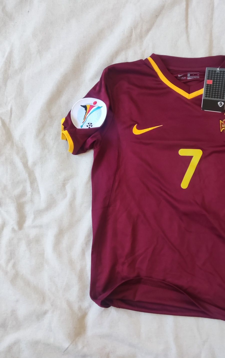 Camisola Luís Figo #7 Portugal – Edição Euro 2000