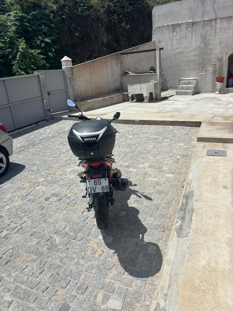 Vendo Mota em muito bom estado