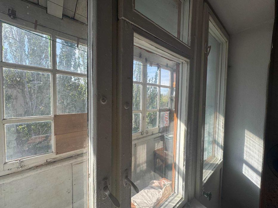 Продаю 2 комнатную квартиру Яхт-клуб (стадион Эвис) и1