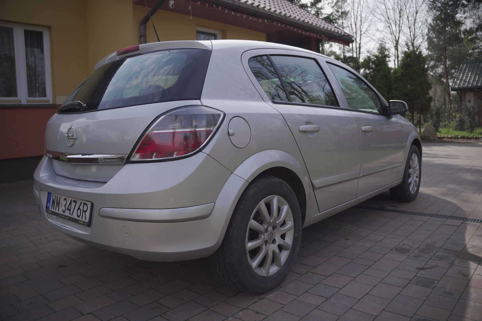 Opel Astra H 1.6 Benzyna 2007