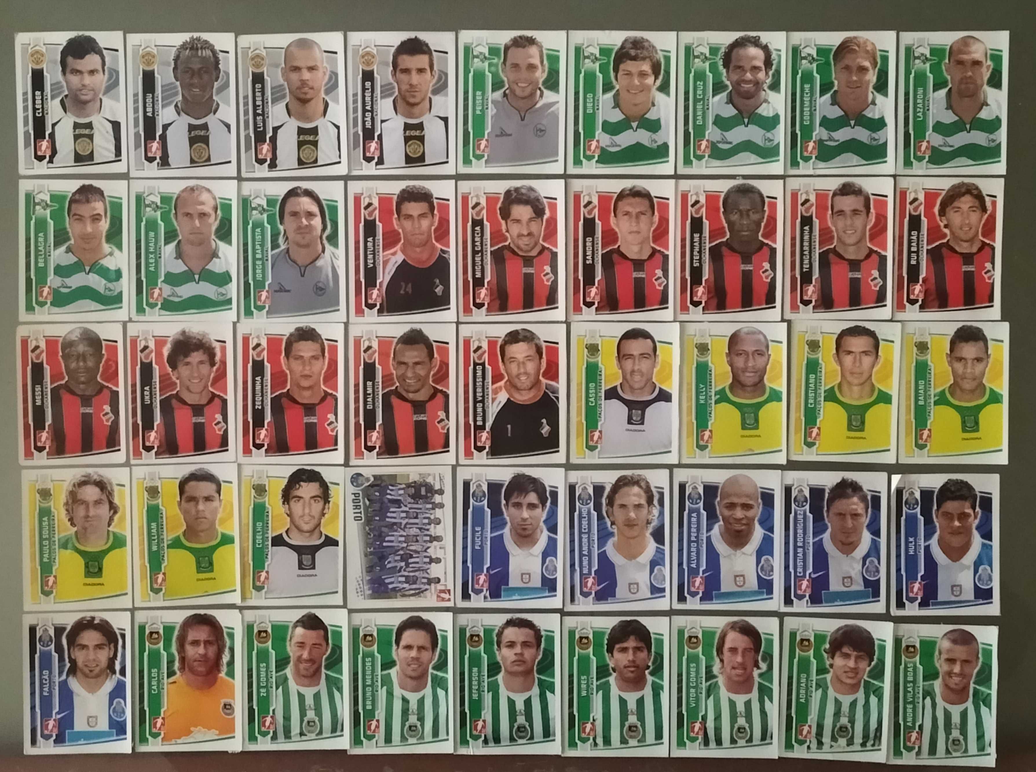 Lotes de Cromos "Futebol 2009/10" (listas nas últimas fotos)