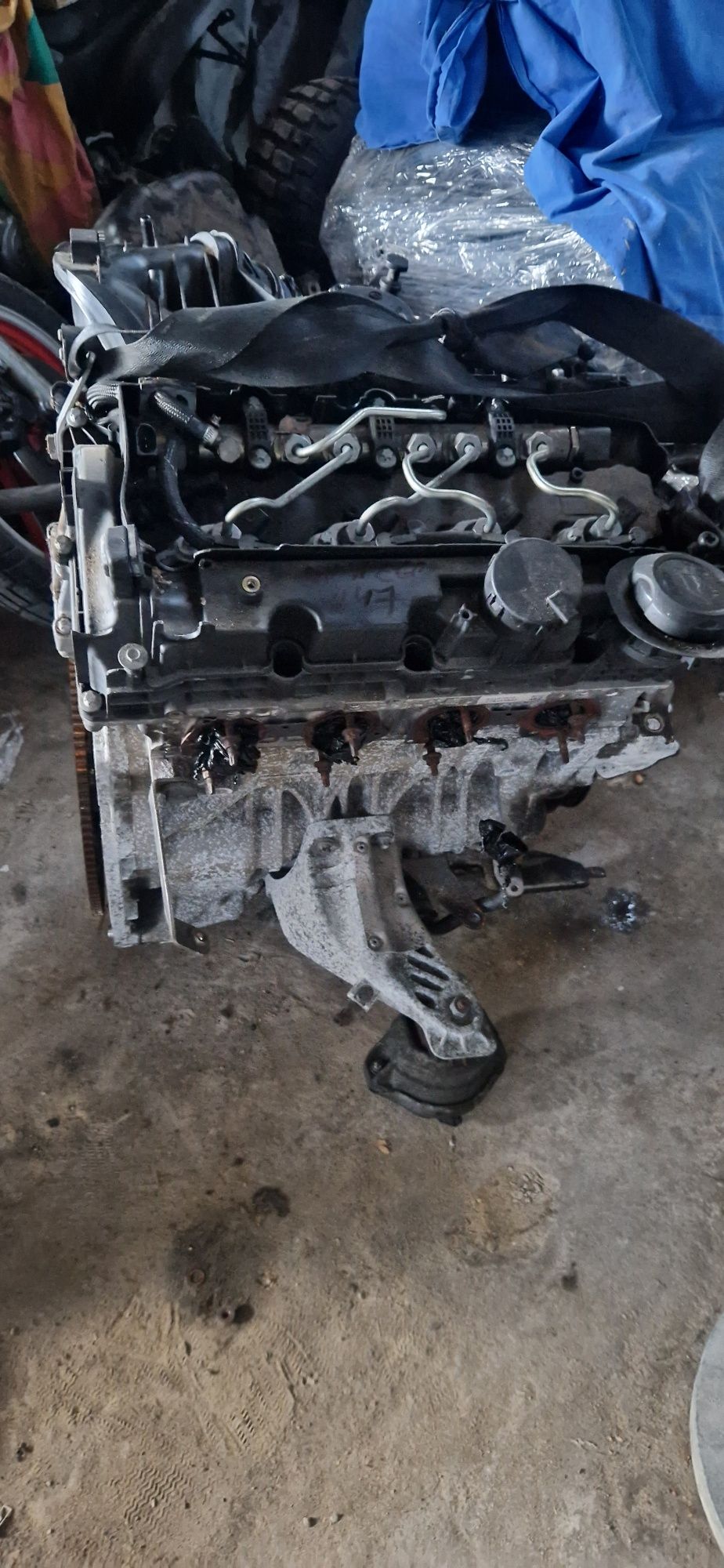 Silnik bmw n47 e90 e87 e91  e60 e61