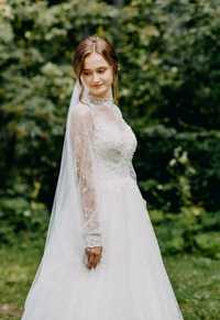 Неймовірна весільна сукня