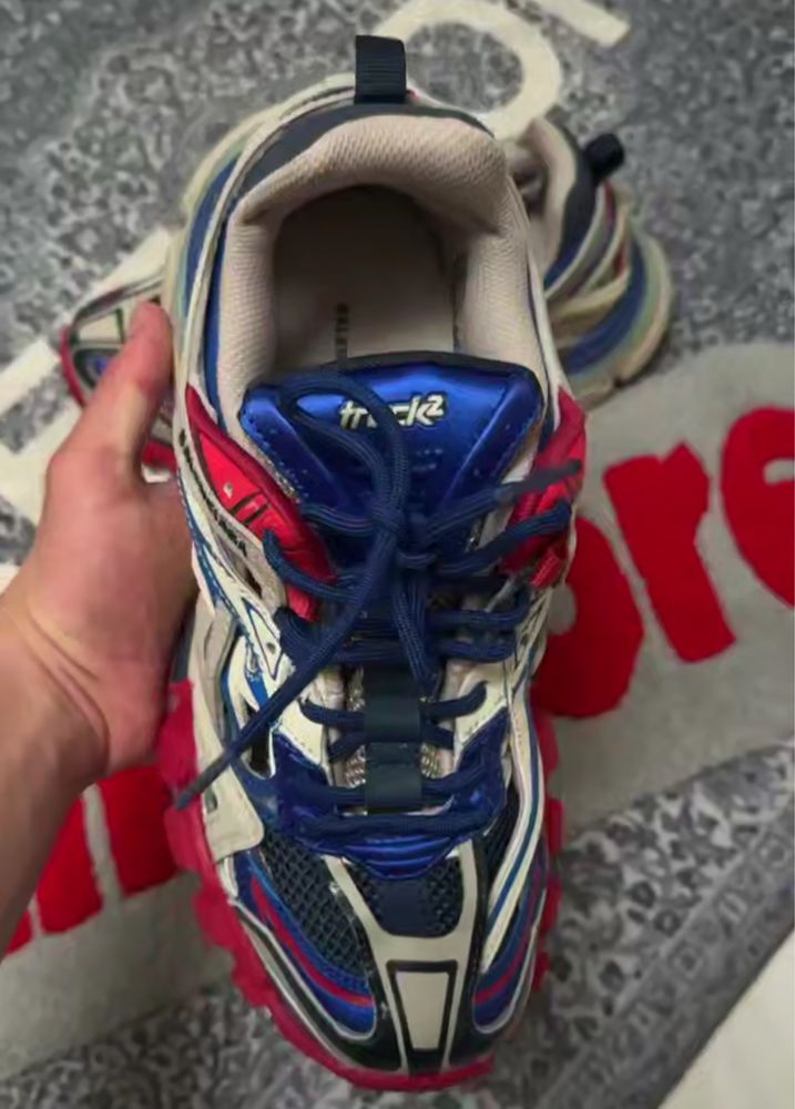 Balenciaga track 2