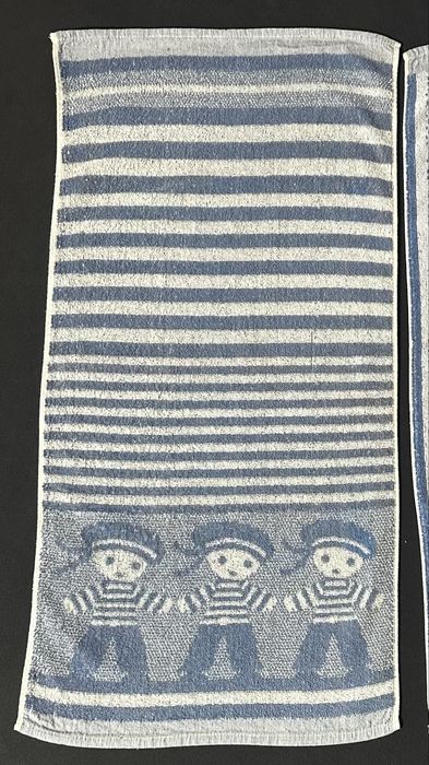 Різнокольорові рушники