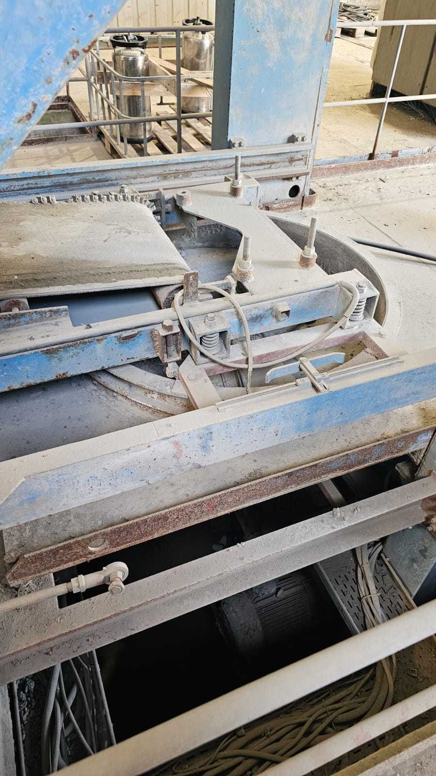 Wibroprasa do produkcji kręgów Prinzing Tornado
