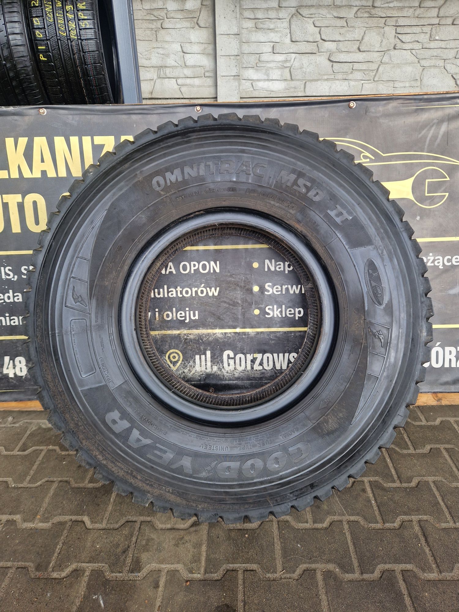 Opona 12.00 R20 Goodyear Omnitrac MSD