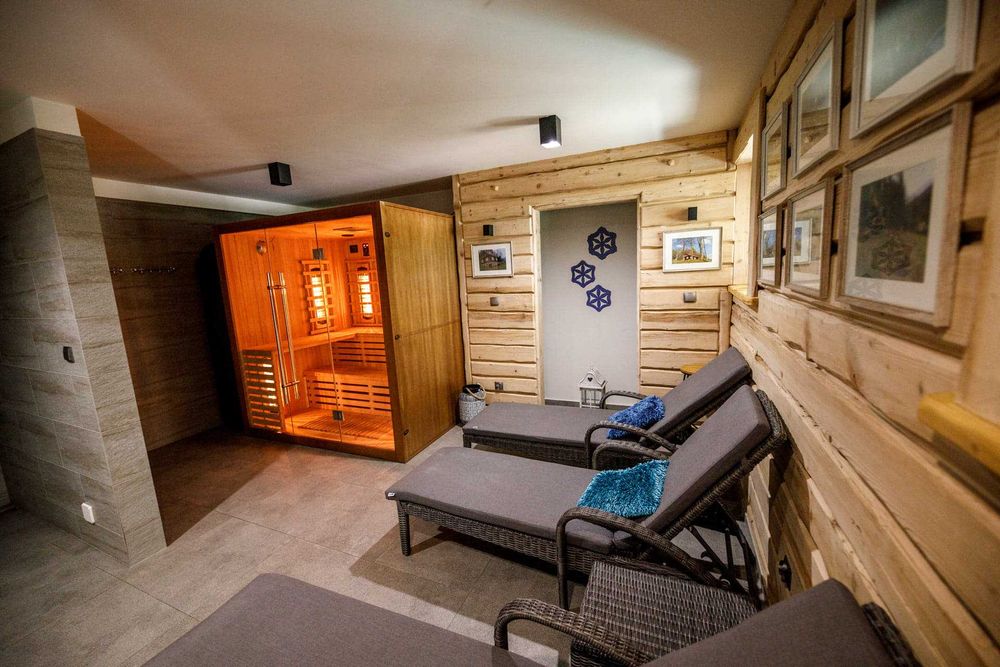 Luksusowa Willa w Beskidach dla 14osób- jacuzzi, sauna, balia, basen