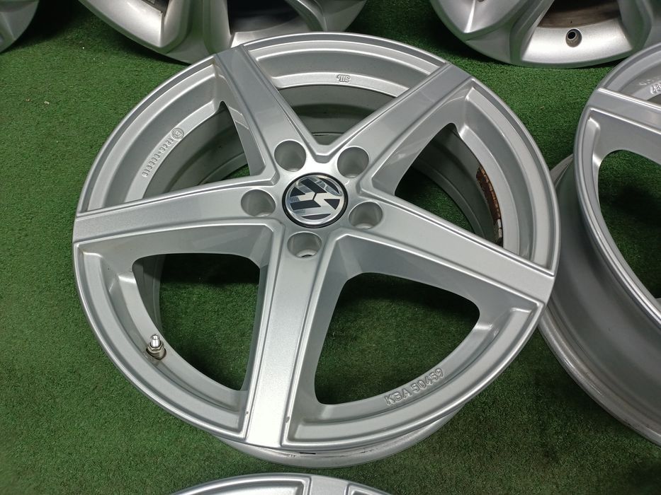 17 felgi 5x112 et38 VW Passat B8 B7 Tiguan Touran Golf 7 6 R-line Audi
