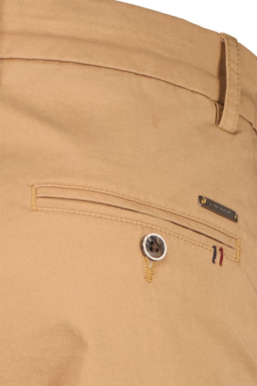 Spodnie Chino Lavard L camel model slim jak nowe igła Pas 46 Dł 100