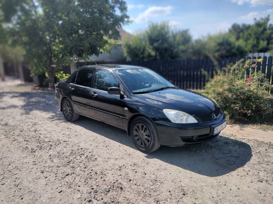Продам Mitsubishi lancer