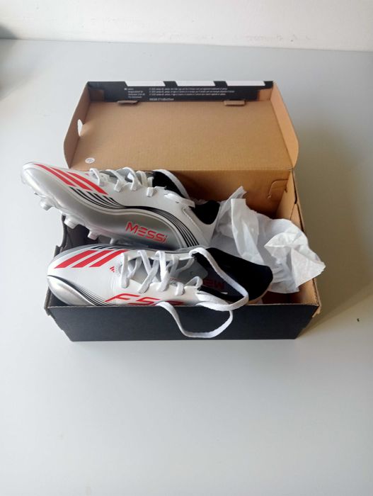 Chuteira Adidas F50 Messi