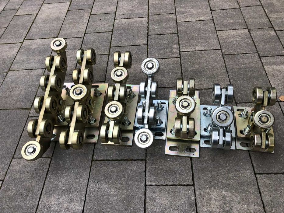 Wózek 3 rolki do bramy przesuwnej 80x80x5 lub 70x70x4  łapacz rolka