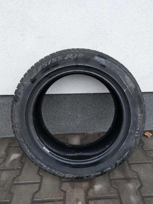 Opony zimowe 225/55 R18 Pirelli Winter Sottozero 3