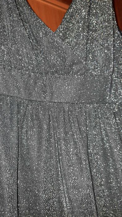 Vestidos Preto ou Preto/Dourado