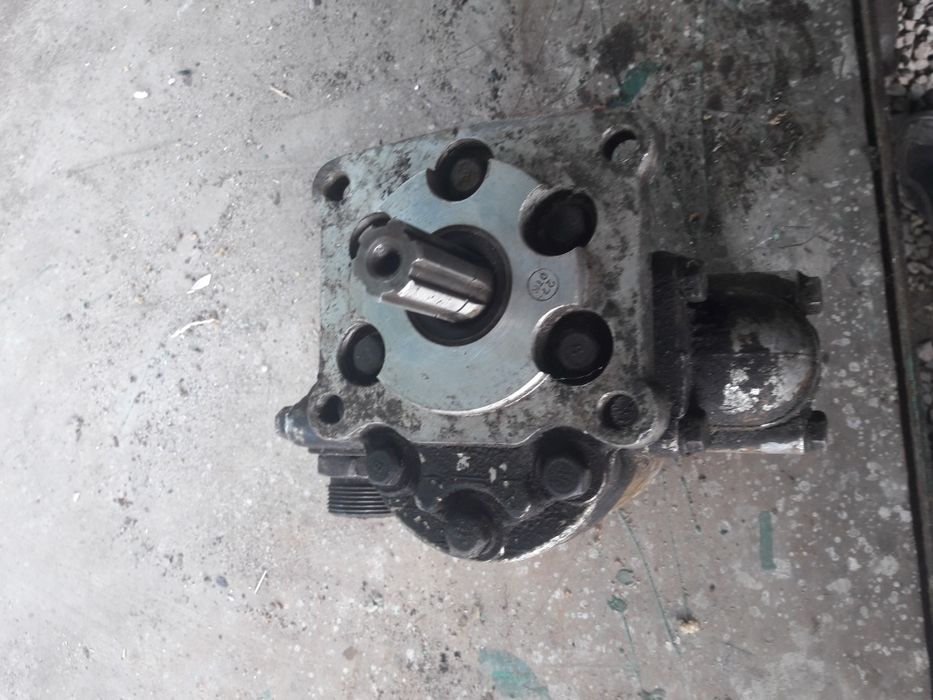 Насос шестерний,гідравлічний до погрузчика Балканар