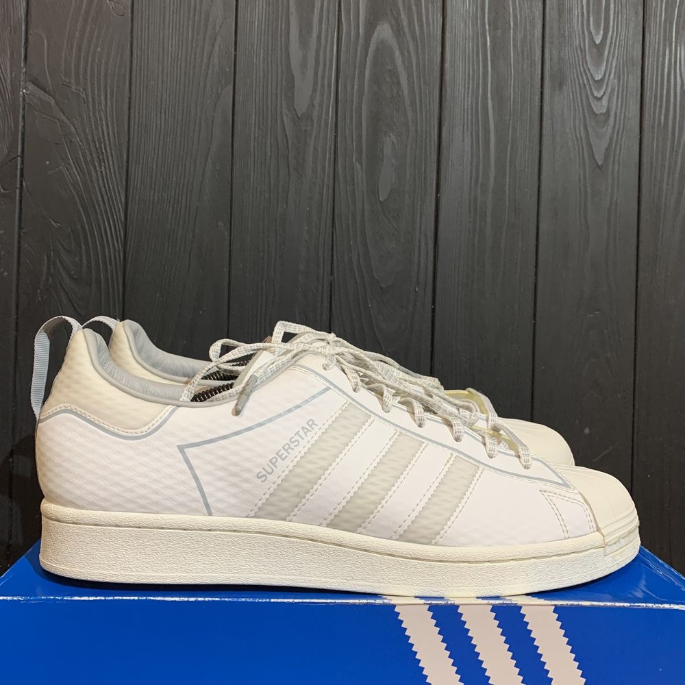 Шкіряні кросівки Adidas Superstar 46 розмір 29.5 см