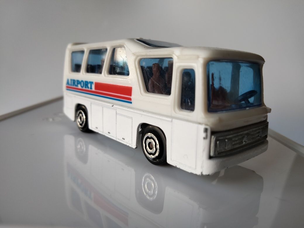 1/87 Minibus "Aeroporto" (Majorette)